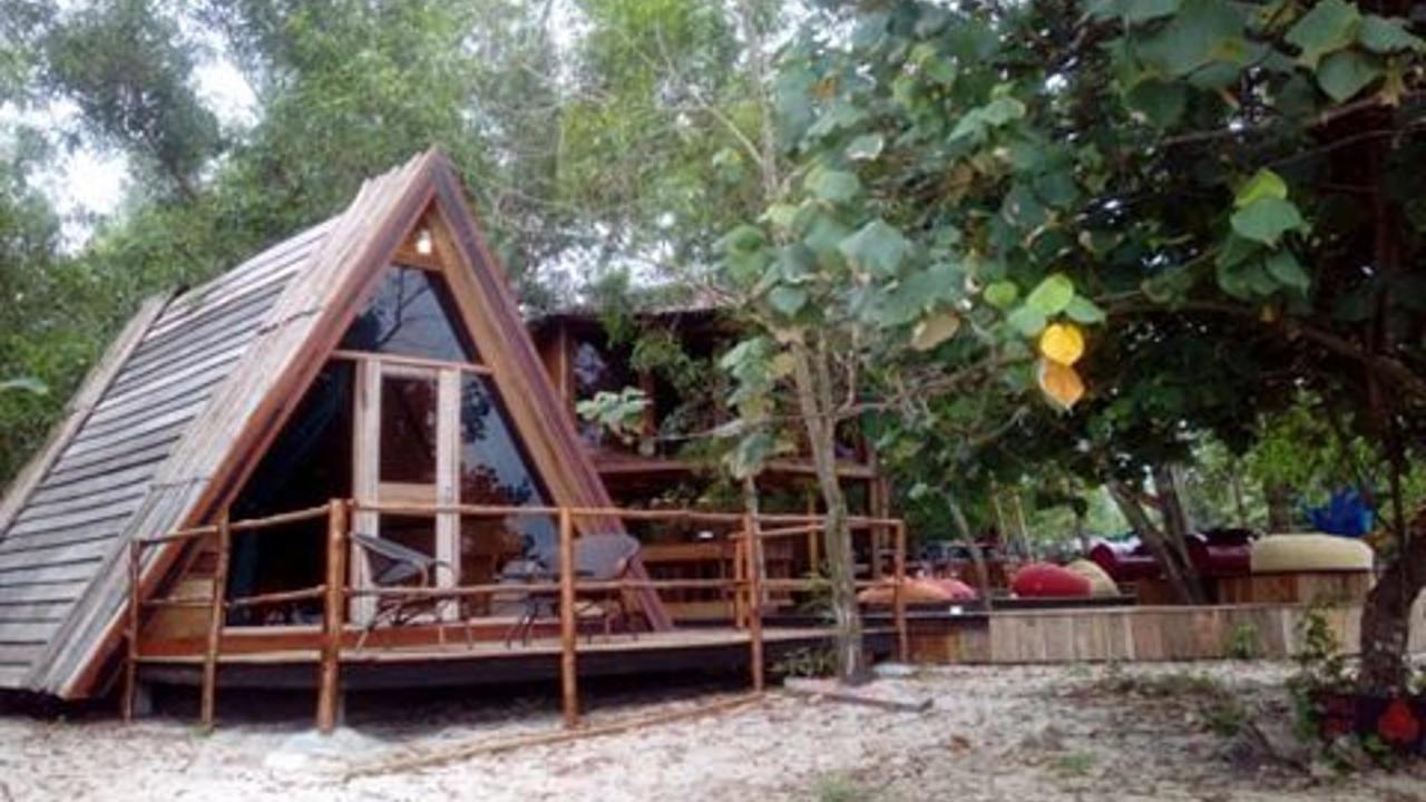 Отель The Boarding House Сиануквиль Экстерьер фото